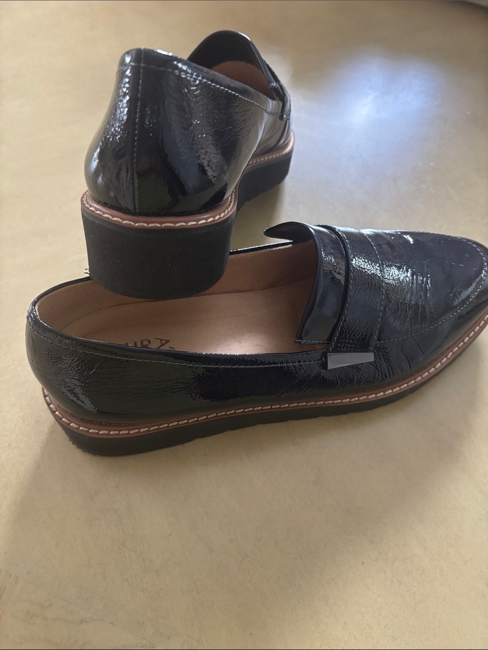 Naturalizer Black Patent Loafers with Brown Trim - Picture 2 of 2